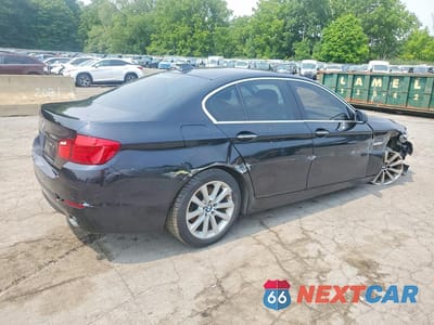Trzecie zdjęcie samochodu z tyłu: 2011 BMW 535 XI VIN:WBAFU7C51BC875911 - miniatura