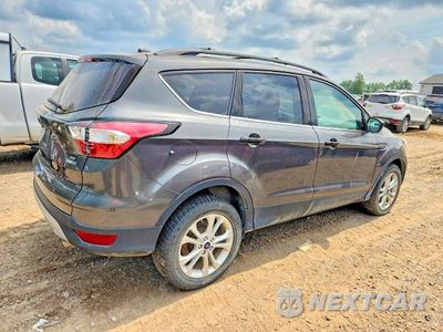 Trzecie zdjęcie samochodu z tyłu: 2017 FORD ESCAPE SE VIN:1FMCU9G92HUB07299 - miniatura
