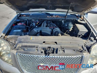 Zdjęcie 12 z 13 samochodu: 2008 GMC YUKON XL K1500 VIN:1GKFK16348R116857 - miniatura