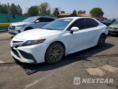 2022 TOYOTA CAMRY SE 4T1G11AK7NU701812 - główne zdjęcie licytacji z USA - miniatura