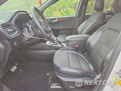 Zdjęcie 7 z 14 samochodu: 2023 FORD ESCAPE ST LINE VIN:1FMCU9MN9PUA07605 - miniatura