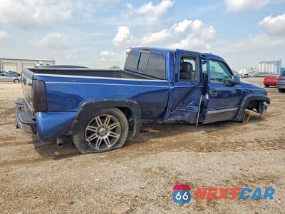 Trzecie zdjęcie samochodu z tyłu: 2004 GMC NEW SIERRA C1500 VIN:2GTEC19T541389499 - miniatura