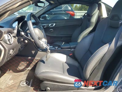 Zdjęcie 7 z 12 samochodu: 2018 MERCEDES-BENZ SLC 300 VIN:WDDPK3JA6JF154251 - miniatura