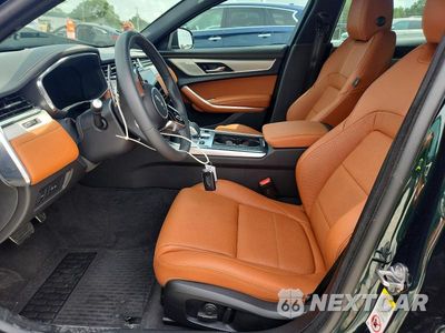 Zdjęcie 7 z 12 samochodu: 2024 JAGUAR XF R-DYNAMIC SE VIN:SAJBL4GX4RCY97198 - miniatura