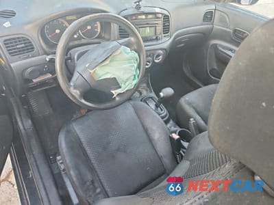 Zdjęcie 8 z 12 samochodu: 2011 HYUNDAI ACCENT GS VIN:KMHCM3AC1BU192497 - miniatura