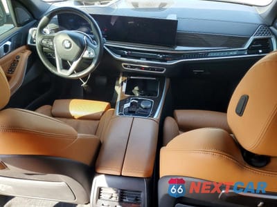 Zdjęcie 8 z 13 samochodu: 2024 BMW X5 XDRIVE40I VIN:5UX23EU02R9U15447 - miniatura