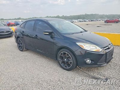 Czwarte zdjęcie samochodu z boku: 2013 FORD FOCUS SE VIN:1FADP3F20DL221051 - miniatura