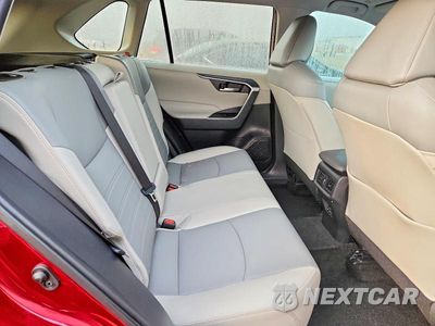Zdjęcie 11 z 13 samochodu: 2024 TOYOTA RAV4 XLE PREMIUM VIN:2T3A1RFV9RW438209 - miniatura