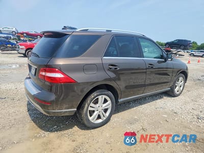 Trzecie zdjęcie samochodu z tyłu: 2013 MERCEDES-BENZ ML 350 VIN:4JGDA5JBXDA132397 - miniatura