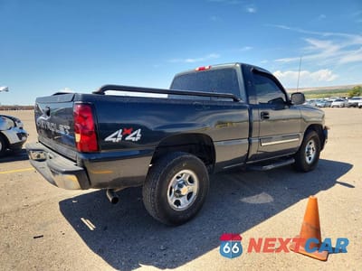 Trzecie zdjęcie samochodu z tyłu: 2004 CHEVROLET SILVERADO K1500 VIN:1GCEK14VX4Z124239 - miniatura