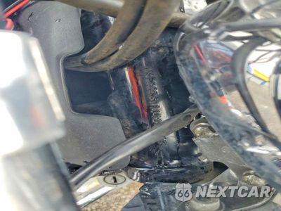Zdjęcie 9 z 9 samochodu: 2006 HONDA VTX1300 C VIN:1HFSC55076A207175 - miniatura