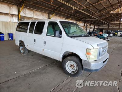 Czwarte zdjęcie samochodu z boku: 2008 FORD ECONOLINE E350 SUPER DUTY WAGON VIN:1FBNE31L78DB14992 - miniatura