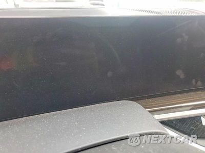 Zdjęcie 9 z 12 samochodu: 2023 BMW X7 XDRIVE40I VIN:5UX23EM04P9N58056 - miniatura