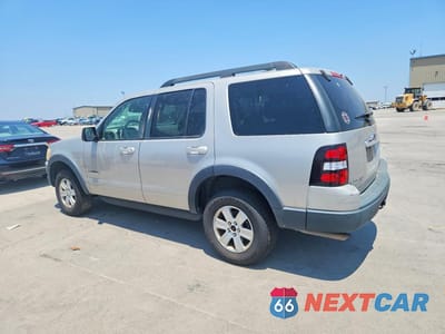 Drugie zdjęcie samochodu z przodu: 2007 FORD EXPLORER XLT VIN:1FMEU63E87UB00026 - miniatura