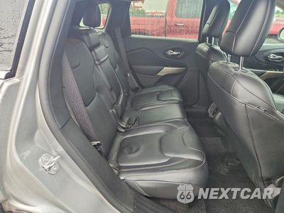 Zdjęcie 11 z 13 samochodu: 2017 JEEP CHEROKEE LIMITED VIN:1C4PJMDS9HW568237 - miniatura