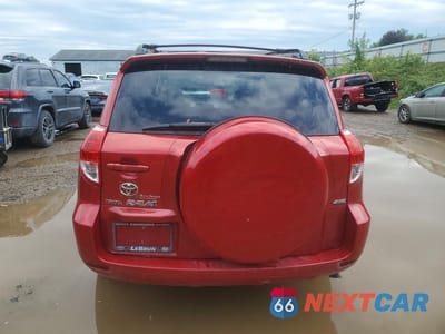 Zdjęcie 6 z 13 samochodu: 2006 TOYOTA RAV4 BASE VIN:JTMBK35V165006765 - miniatura