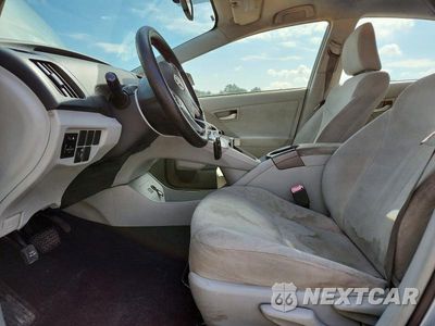 Zdjęcie 7 z 12 samochodu: 2013 TOYOTA PRIUS TWO VIN:JTDKN3DU9D5611534 - miniatura