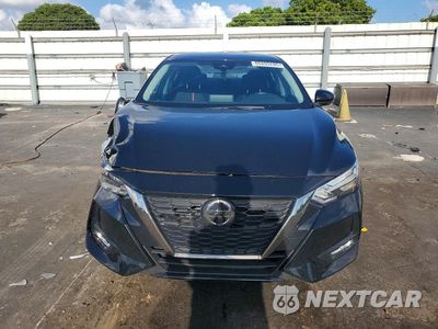 Piąte zdjęcie samochodu w środku: 2022 NISSAN SENTRA SR VIN:3N1AB8DV5NY285989 - miniatura