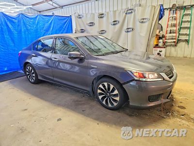 Czwarte zdjęcie samochodu z boku: 2015 HONDA ACCORD HYBRID VIN:1HGCR6F3XFA000518 - miniatura