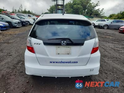 Zdjęcie 6 z 12 samochodu: 2012 HONDA FIT SPORT VIN:JHMGE8H52CC008102 - miniatura