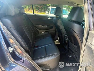 Zdjęcie 6 z 10 samochodu: 2020 KIA SPORTAGE EX VIN:KNDPNCAC4L7688249 - miniatura