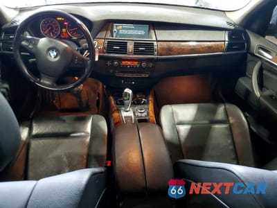 Zdjęcie 8 z 13 samochodu: 2013 BMW X5 XDRIVE35I VIN:5UXZV4C58D0E03223 - miniatura
