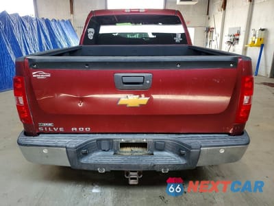 Zdjęcie 6 z 13 samochodu: 2009 CHEVROLET SILVERADO K1500 LT VIN:3GCEK23319G174461 - miniatura
