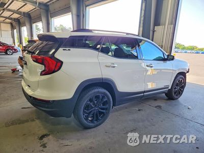 Trzecie zdjęcie samochodu z tyłu: 2021 GMC TERRAIN SLE VIN:3GKALTEV9ML385539 - miniatura