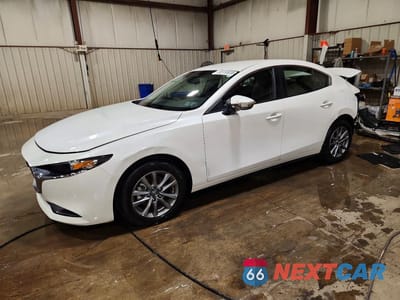 2024 MAZDA 3 3MZBPAAM3RM435484 - główne zdjęcie licytacji z USA - miniatura