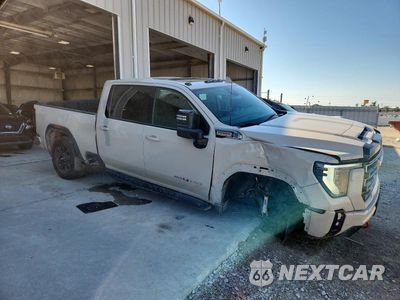 Czwarte zdjęcie samochodu z boku: 2026 GMC SIERRA K3500 AT4 VIN:1GT4UVEY3TF172994 - miniatura