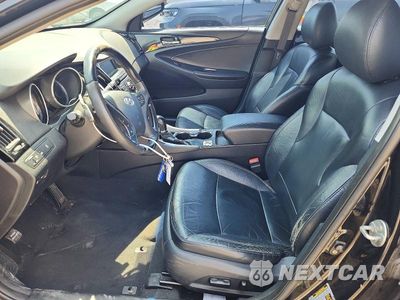 Zdjęcie 7 z 12 samochodu: 2011 HYUNDAI SONATA LIMITED 2.0T VIN:5NPEC4AB1BH212626 - miniatura