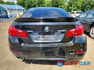 Zdjęcie 6 z 12 samochodu: 2014 BMW 528 XI VIN:WBA5A7C51ED616774 - miniatura