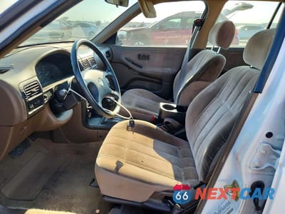 Zdjęcie 7 z 12 samochodu: 1994 NISSAN SENTRA E VIN:JN1EB31P5RU336927 - miniatura