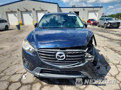 Piąte zdjęcie samochodu w środku: 2016 MAZDA CX-5 TOURING VIN:JM3KE2CY6G0872711 - miniatura