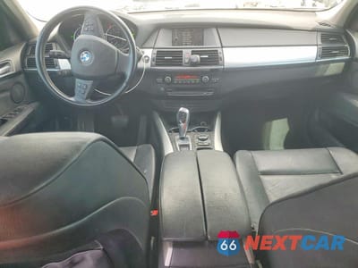 Zdjęcie 8 z 12 samochodu: 2013 BMW X5 XDRIVE35I VIN:5UXZV4C56D0B01381 - miniatura