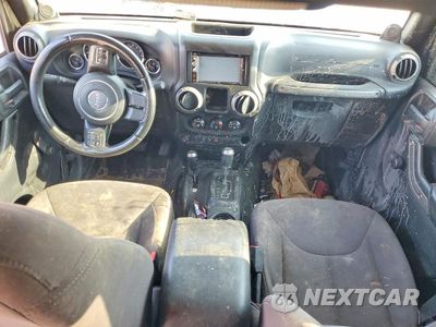 Zdjęcie 8 z 12 samochodu: 2014 JEEP WRANGLER UNLIMITED SPORT VIN:1C4BJWDG9EL276554 - miniatura