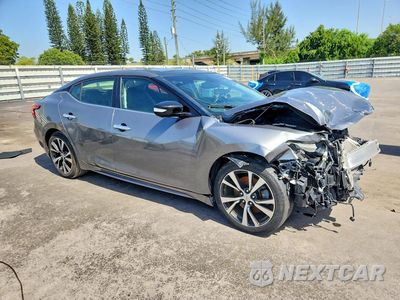 Czwarte zdjęcie samochodu z boku: 2016 NISSAN MAXIMA PLATINUM VIN:1N4AA6AP0GC380245 - miniatura