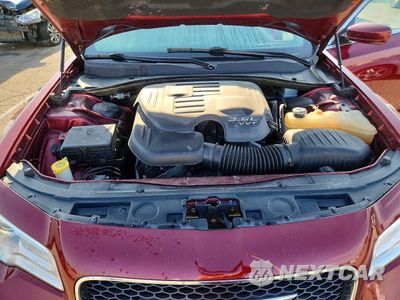 Zdjęcie 11 z 12 samochodu: 2018 CHRYSLER 300 TOURING VIN:2C3CCAAG5JH275466 - miniatura