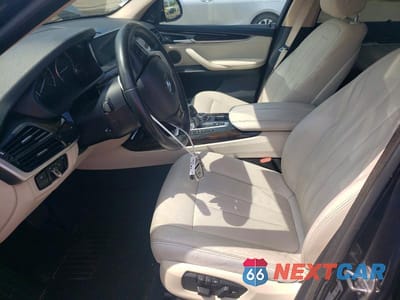Zdjęcie 7 z 13 samochodu: 2016 BMW X5 XDRIVE35I VIN:5UXKR0C52G0P30250 - miniatura