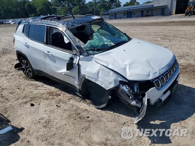 Czwarte zdjęcie samochodu z boku: 2022 JEEP COMPASS LIMITED VIN:3C4NJDCB8NT159334 - miniatura