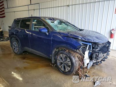 Czwarte zdjęcie samochodu z boku: 2023 NISSAN ROGUE SV VIN:JN8BT3BB7PW470442 - miniatura