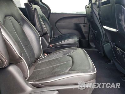Zdjęcie 11 z 13 samochodu: 2022 CHRYSLER PACIFICA HYBRID LIMITED VIN:2C4RC1S78NR130846 - miniatura