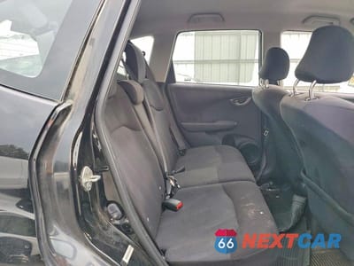 Zdjęcie 10 z 13 samochodu: 2011 HONDA FIT SPORT VIN:JHMGE8H59BC002084 - miniatura