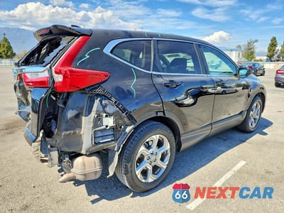 Trzecie zdjęcie samochodu z tyłu: 2017 HONDA CR-V EXL VIN:7FARW1H89HE023851 - miniatura