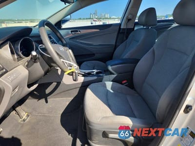 Zdjęcie 7 z 12 samochodu: 2015 HYUNDAI SONATA HYBRID BASE VIN:KMHEC4A43FA119276 - miniatura