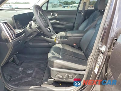 Zdjęcie 7 z 14 samochodu: 2025 KIA SORENTO S VIN:5XYRL4JC6SG350874 - miniatura