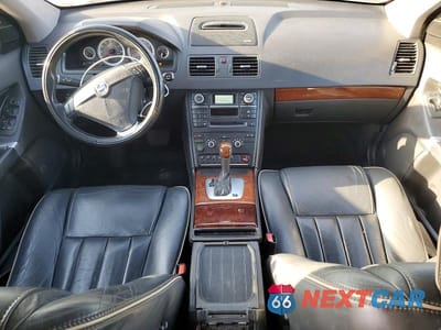 Zdjęcie 8 z 13 samochodu: 2013 VOLVO XC90 3.2 VIN:YV4952CY4D1665180 - miniatura