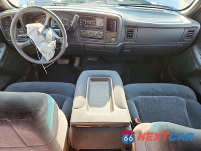 Zdjęcie 8 z 12 samochodu: 2001 CHEVROLET SILVERADO C1500 VIN:2GCEC19T211120338 - miniatura