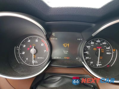 Zdjęcie 9 z 14 samochodu: 2021 ALFA ROMEO STELVIO SPORT VIN:ZASPAKAN0M7D00031 - miniatura