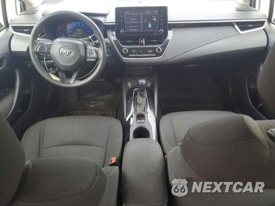Zdjęcie 8 z 12 samochodu: 2022 TOYOTA COROLLA LE VIN:JTDEAMDE0N3008492 - miniatura